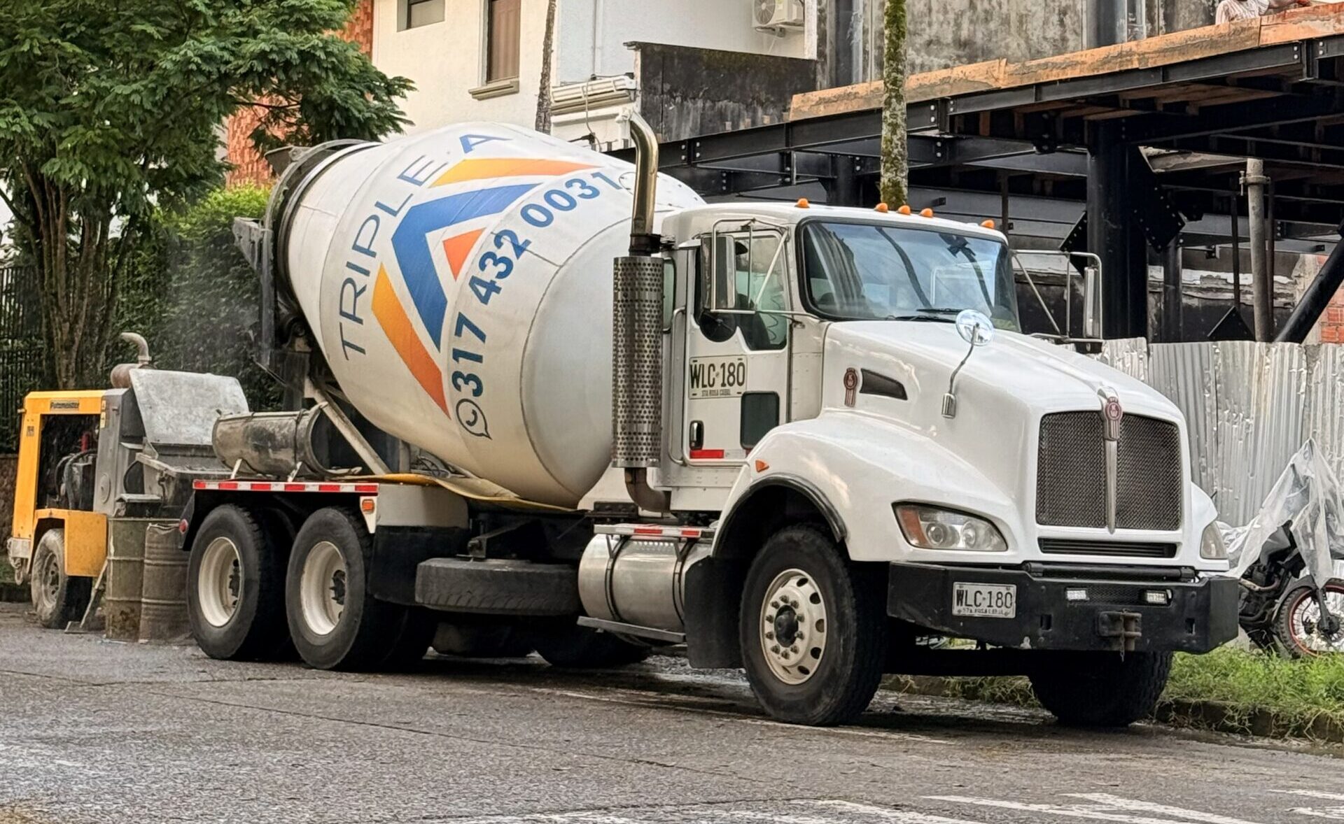 Portada Soluciones Triple A